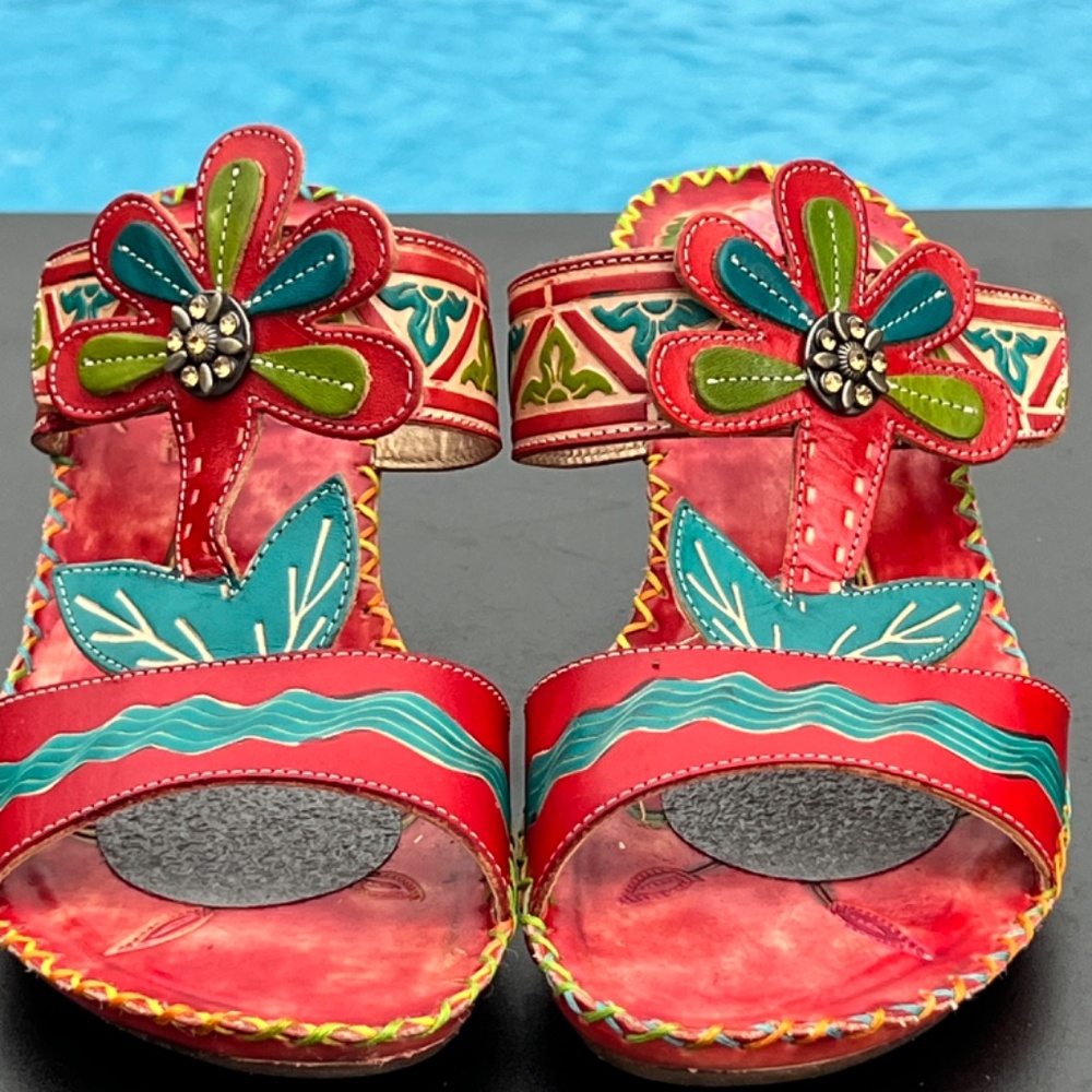 Corkys Elite Artsy Mule Heels Red Leather Floral Slip On Heeled Sandal Size 9 - Picture 9 of 16